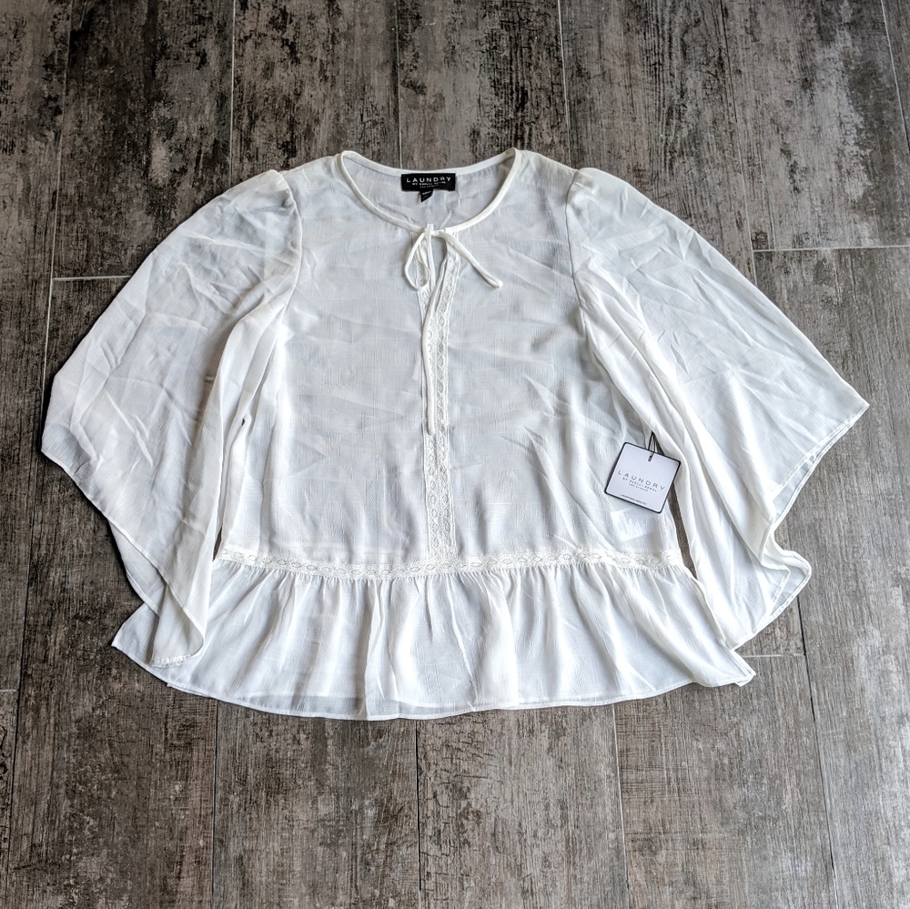 LAUNDRY By SHELLI SEGAL Lace Bell Sleeve Blouse